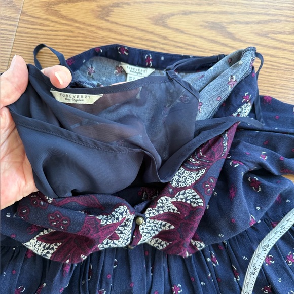 Forever 21 Floral Faux Embroidered Mini Dress Navy Blue & Maroon - Picture 7 of 9